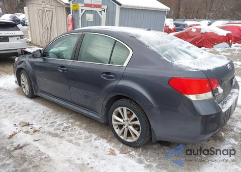 2014 Subaru Legacy 2.5I Premium из США, поврежденный, VIN 4S3BMBD6XE3005462